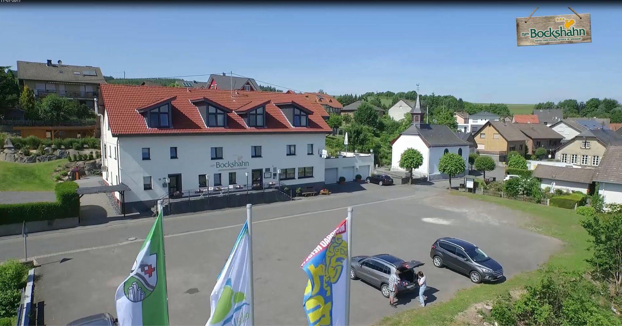 Hotel Und Landgasthof Zum Bockshahn Spessart  Exterior foto